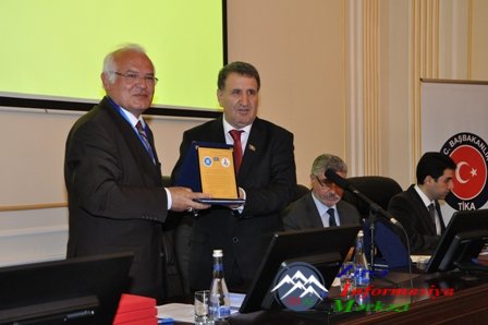 “Azərbaycan-Türkiyə: yeddi ulu ozan” mövzusunda Beynəlxalq elmi simpozium