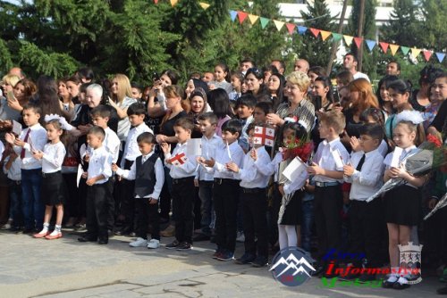 Nazir Paata Zakareişvili Marneuli ictimai məktəblərində qonaq oldu!