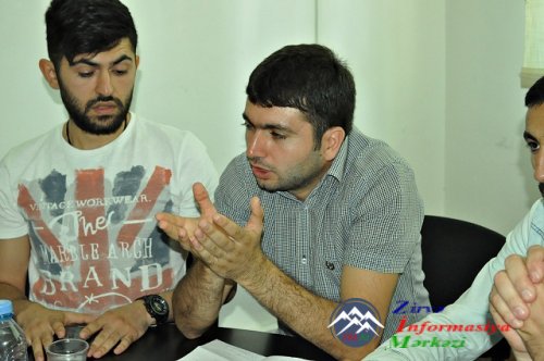 ATİ Azərbaycan dilli orta məktəblərdə təhsil reformalar mövzusunda dəyirmi masa keçirdi