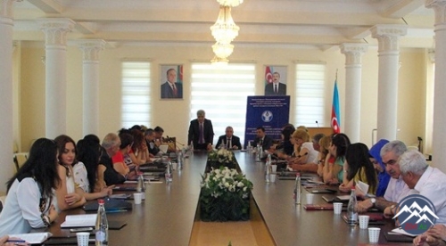 “Azərbaycan Respublikasının timsalında müasir demokratik dövlətin parlament ölçüsü” adlı seminar keçirilib