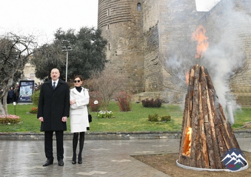 Prezident İlham Əliyev Novruz bayramı münasibətilə ümumxalq şənliyində iştirak edib