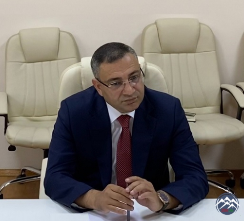 AzTU-nun yeni prorektoru Fariz Mustafayev kollektivə təqdim olunub