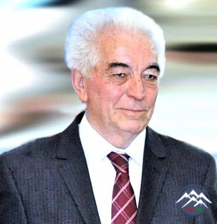 DƏMİR GƏDƏBƏYLİ  (1939-2019)
